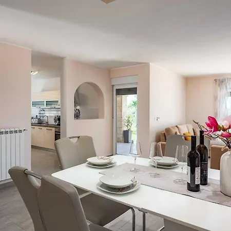 House Nicol Tatil Evi